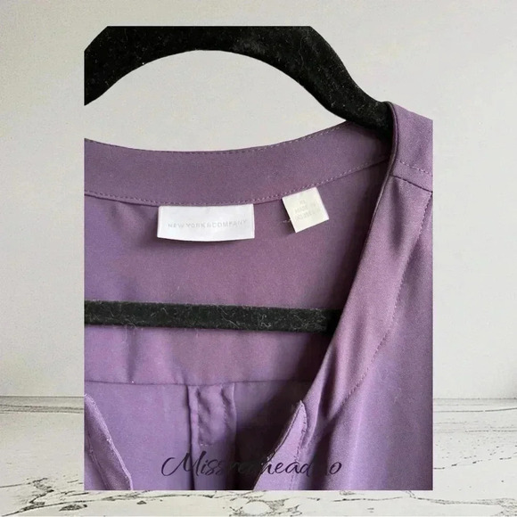 ~NY&Co~ Blouse - XL - Picture 2 of 4
